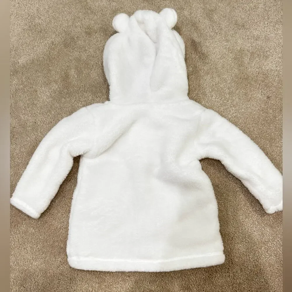 Carter's Plush White Hooded Jacket, size 6m